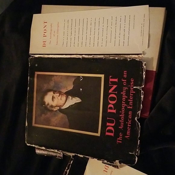 Du Pont The Autobiography of an American Enterprise Book - Picture 15 of 16